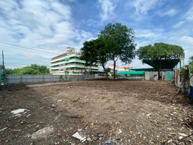For Sale: Cheap Land in On Nut 66, Square Shaped Plot, Excellent Location Near Si Nakharin Intersection, On Nut, Yellow Line Skytrain - photo 11