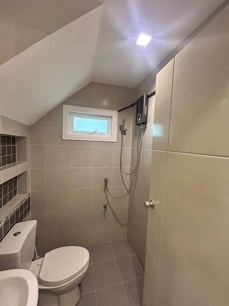 For sale: corner-lot detached house, 80 sq.wah, with a 2-storey guesthouse, Kanasiri Village, Phutthamonthon Sai 4 - Salaya - photo 12