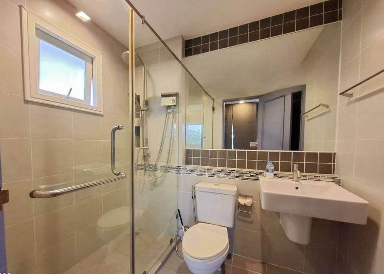 For sale: corner-lot detached house, 80 sq.wah, with a 2-storey guesthouse, Kanasiri Village, Phutthamonthon Sai 4 - Salaya - photo 8