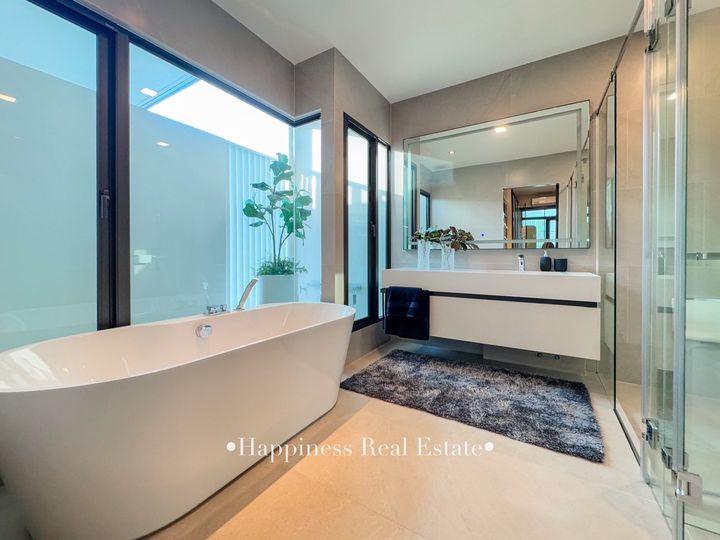 บ้านเดี่ยวหลังใหญ่ วิวทะเลสาบ มัณฑนา บางนา กม.15 | Mantana Bangna km.15 พื้นที่พักผ่อนข้างบ้านและหลังบ้าน , ม่านน้ำตก - รูปที่ 4
