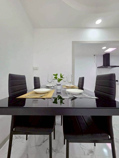 ขายหมู่บ้านพฤกษา33 รีโนเวทใหม่ทั้งหลัง ซ.วัดลาดปลาดุก 3 ห้องนอน 2 ห้องน้ำ หน้าบ้าน ทิศเหนือ - 2