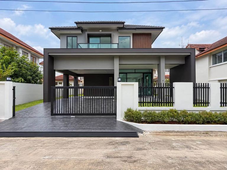Beautiful House in Chonlada Village, Bang Bua Thong - photo 1
