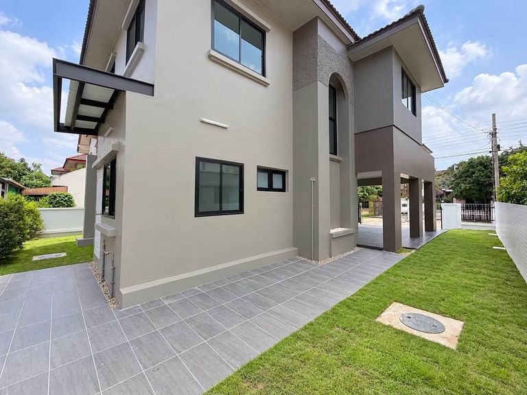 Beautiful House in Chonlada Village, Bang Bua Thong - photo 26