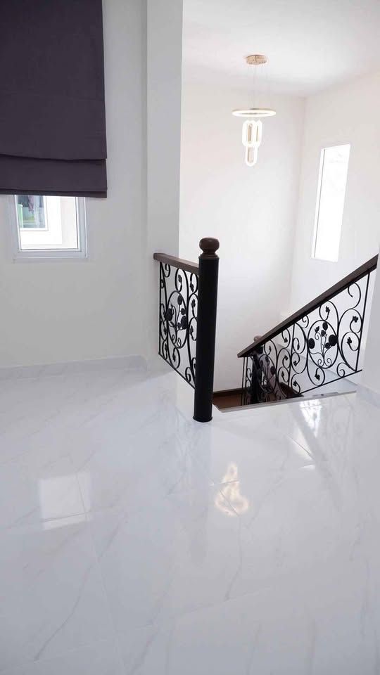 Stylish Twin House, Spacious Area, Complete Functionality - photo 8