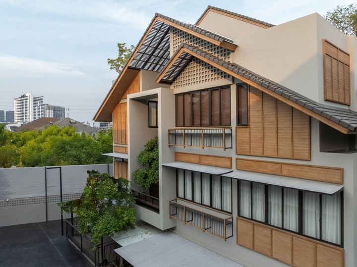 Ultra Luxury Home - Baan Baan Vibhavadi 20, a large 4-story single house in a private community with only 10 units. - photo 4