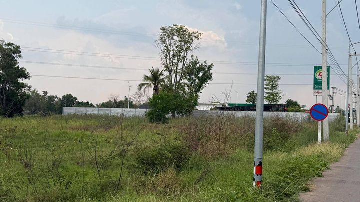 ขายที่ดิน 1 ไร่ ติดถนนสี่เลน ข้างปั๊มน้ำมัน PT ใกล้วัดป่าบ้านตาด - รูปที่ 2