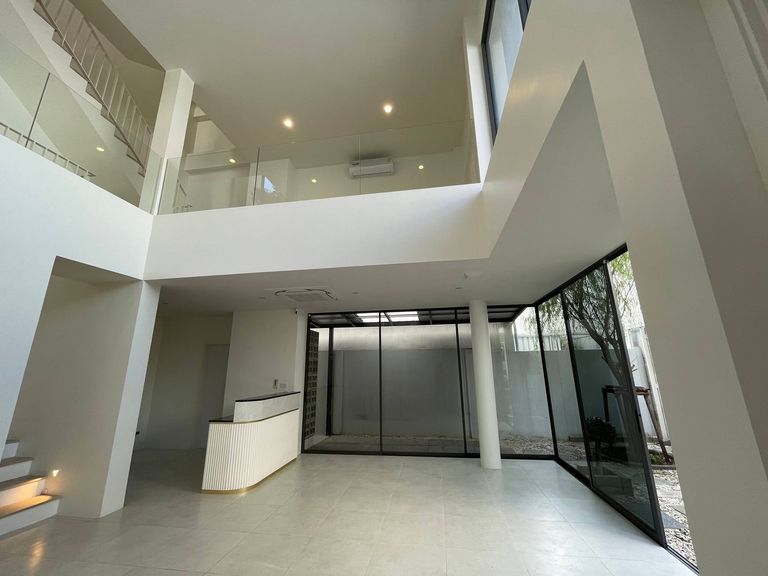 For Sale / Rent Home Office ARKIN Vibhavadi Near Don Mueang Airport 3.5 Floors 270 sqm Corner Unit - photo 2