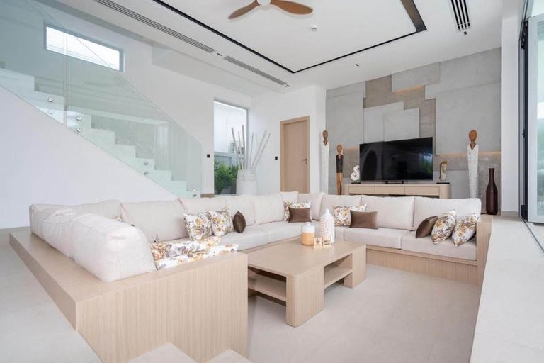 New Luxury Pool Villa in Rawai - photo 9