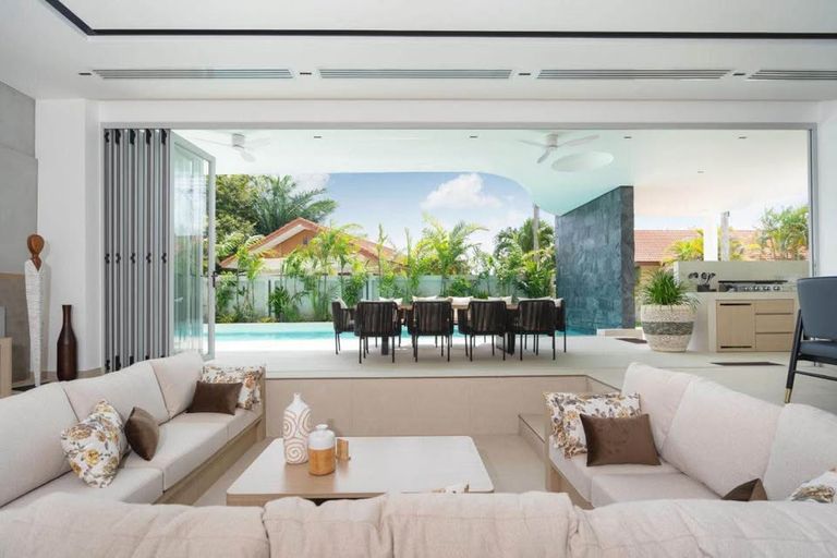 New Luxury Pool Villa in Rawai - photo 8