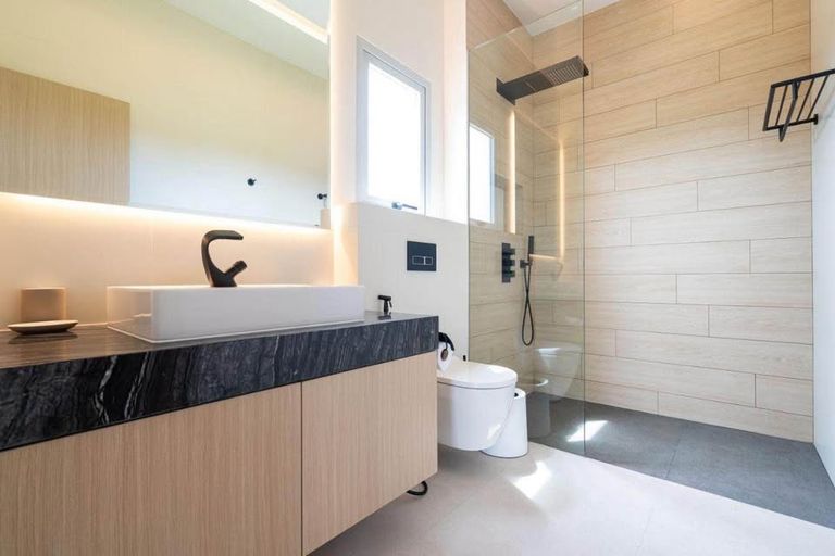 New Luxury Pool Villa in Rawai - photo 12