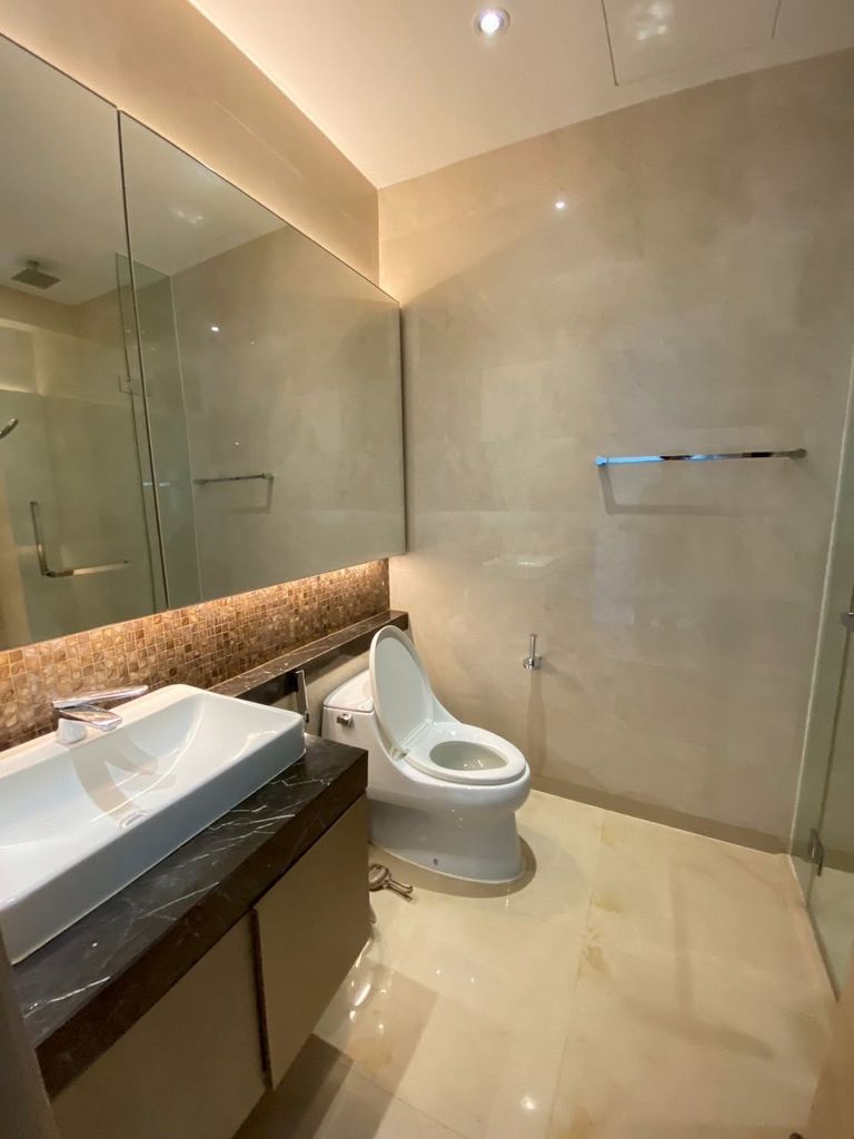 Fully Furnished (Ready to Move In) Magnolias Boulevard Ratchadamri Floor 39 - photo 2