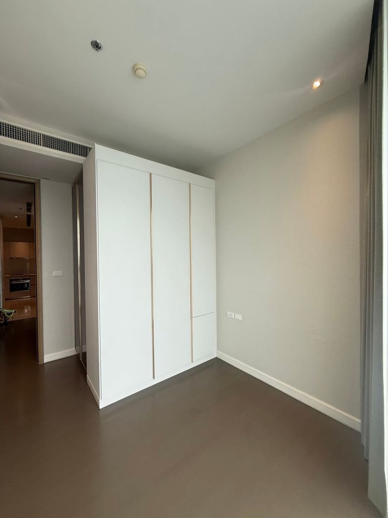 Fully Furnished (Ready to Move In) Magnolias Boulevard Ratchadamri Floor 39 - photo 9