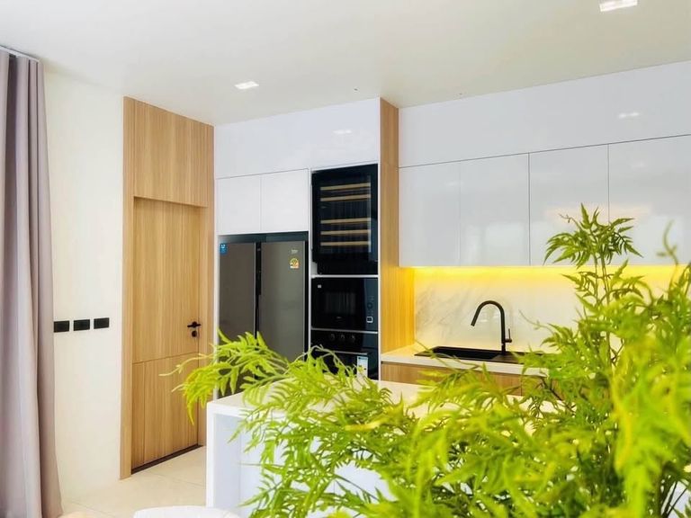 Loch Palm Villas Kathu – Luxury home in the heart of Kathu with a private swimming pool! - photo 8