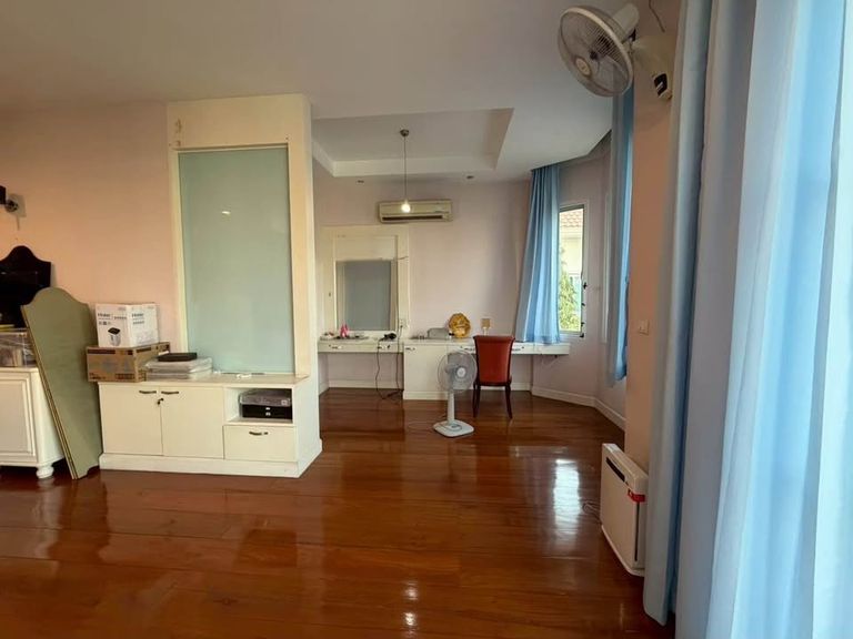 บ้านเดี่ยวในโครงการ แกรนด์รอยัลนิศาชล บรรยากาศร่มรื่น สบายตา - รูปที่ 17