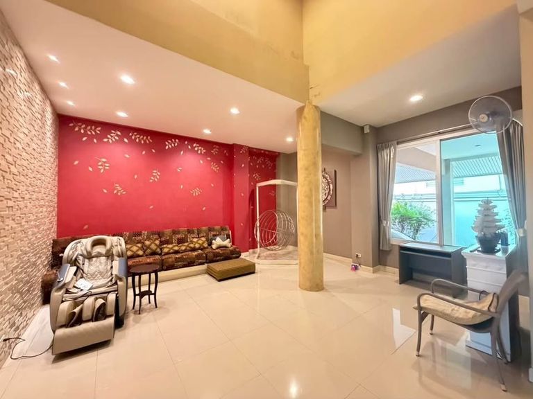บ้านเดี่ยวในโครงการ แกรนด์รอยัลนิศาชล บรรยากาศร่มรื่น สบายตา - รูปที่ 19
