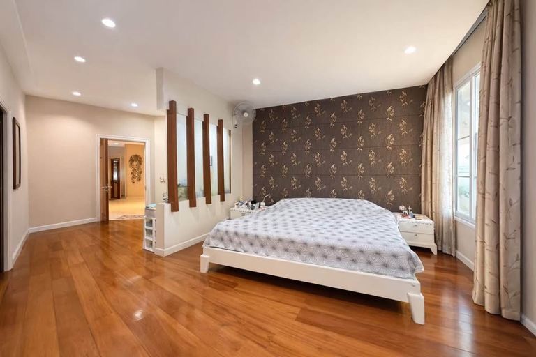 บ้านเดี่ยวในโครงการ แกรนด์รอยัลนิศาชล บรรยากาศร่มรื่น สบายตา - รูปที่ 24