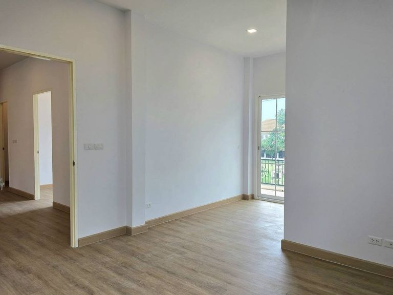 Beautiful House in the Heart of Korat, Venice Park - photo 16
