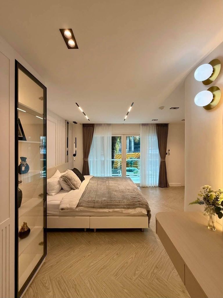 Raviwari Residence Nimmanhemin 15 Corner Room 2 Bedrooms - photo 6