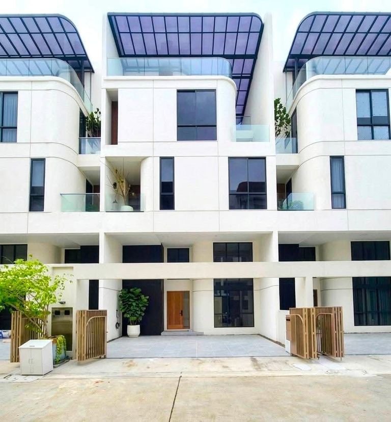 Luxury Townhome 3.5 Stories Project Demi Sathorn 49 - photo 1