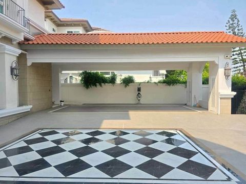 คฤหาสน์หรูระดับ Ultra Luxury จาก Land & Houses LADAWAN พระราม 2 - 4