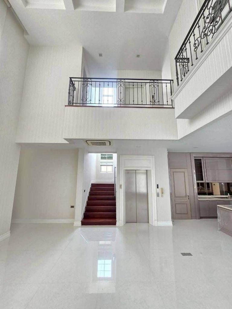 Ultra Luxury Mansion from Land & Houses LADAWAN Rama 2 - photo 6