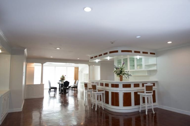 [FOR RENT] - Oriental Towers, Ekkamai Soi 12 - photo 12