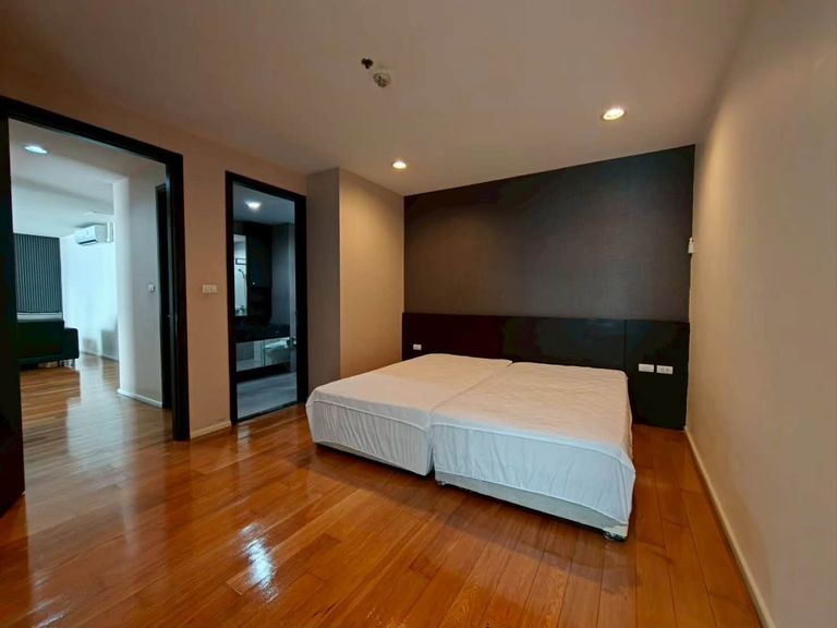 For Rent: Villa Sikhara Condominium Thonglor 25 (Villa Sikhara) 2 Bedrooms 122 sqm 5th Floor - photo 5