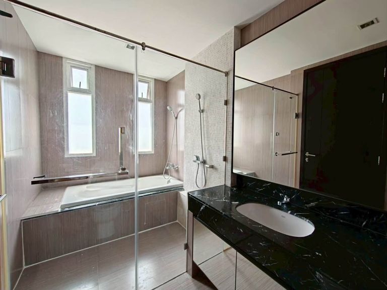 For Rent: Villa Sikhara Condominium Thonglor 25 (Villa Sikhara) 2 Bedrooms 122 sqm 5th Floor - photo 8