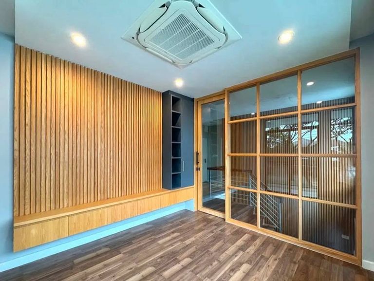 ขายบ้านเดี่ยว 2 ชั้น บิ้วอินท์ใหม่หมดพร้อมอยู่ โครงการ มัณฑนา รามอินทรา-วงแหวน - รูปที่ 12
