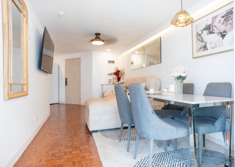 Newly Renovated Corner Unit with Wrap-Around City Views – 2 Bedrooms at Sukhumvit Suite - photo 3