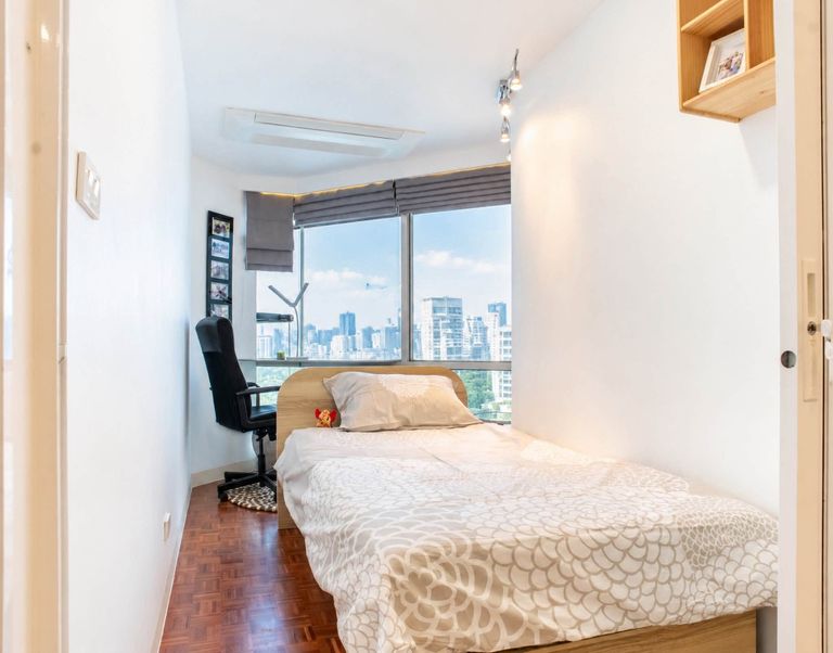 Newly Renovated Corner Unit with Wrap-Around City Views – 2 Bedrooms at Sukhumvit Suite - photo 10