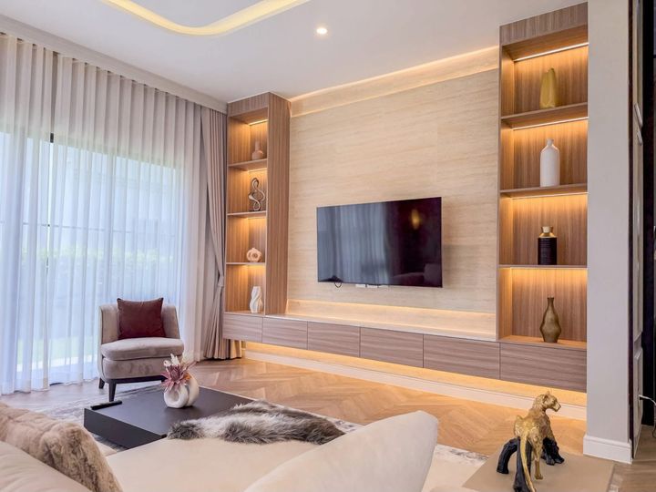 บ้านหรูทำเลกรุงเทพกรีฑา ขาย & ให้เช่า บ้านหรูสไตล์คฤหาสน์ นาราสิริ กรุงเทพกรีฑา บ้านเดี่ยว 2 ชั้น - รูปที่ 14