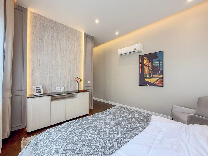 บ้านหรูทำเลกรุงเทพกรีฑา ขาย & ให้เช่า บ้านหรูสไตล์คฤหาสน์ นาราสิริ กรุงเทพกรีฑา บ้านเดี่ยว 2 ชั้น - รูปที่ 23
