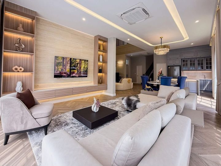 บ้านหรูทำเลกรุงเทพกรีฑา ขาย & ให้เช่า บ้านหรูสไตล์คฤหาสน์ นาราสิริ กรุงเทพกรีฑา บ้านเดี่ยว 2 ชั้น - รูปที่ 30