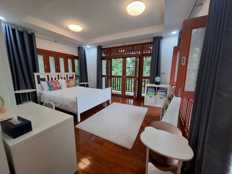 ภูเก็ต โบ๊ท ลากูน ให้เช่าวิลล่าสระว่ายน้ำกว้างขวาง 4 ห้องนอน - รูปที่ 18