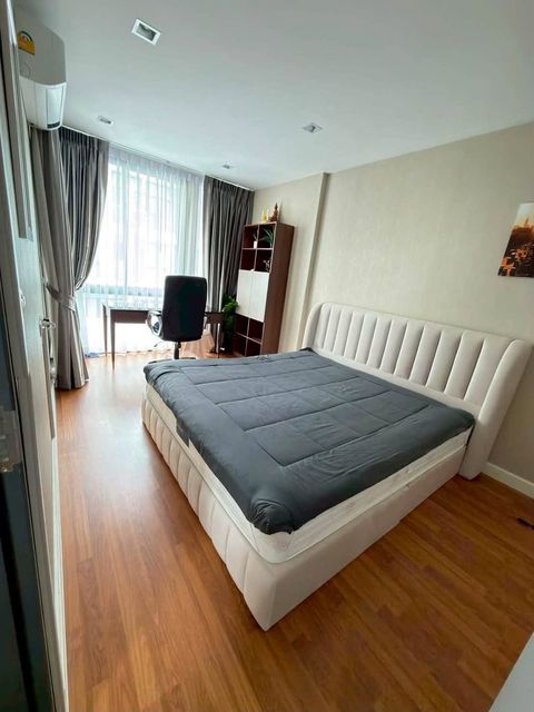 Cozy โชคชัย 4 ซอย 30 ทาวน์โฮมหลังมุม แต่งสวย บ้านใหม่มาก - 2