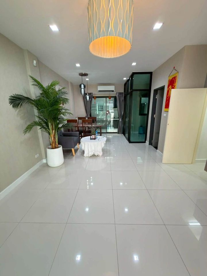 Cozy โชคชัย 4 ซอย 30 ทาวน์โฮมหลังมุม แต่งสวย บ้านใหม่มาก - รูปที่ 6