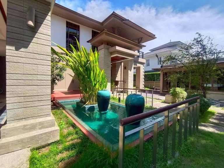 For Sale: House in Narasiri Village, Pattanakarn-Srinakarin 450 sqm - photo 14