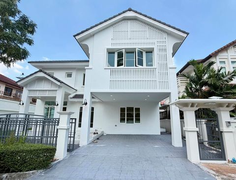 Ratchaphruek Exclusive Sukhumvit 103 บ้านเดี่ยว 2 ชั้น 86.2 ตร.ว.