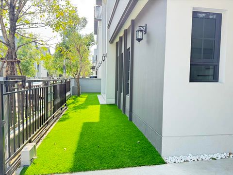 บ้านตกแต่งใหม่  เฟอร์ใหม่ พร้อมต่อเติมหลังคาหลังบ้านเรียบร้อย เซนโทร บางนา / Centro  bangna / Centro บางนา - 2