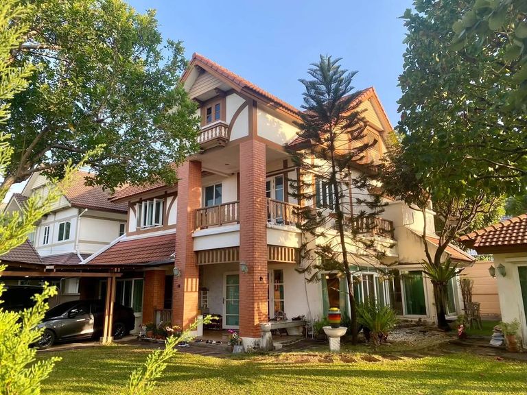 Corner Single House for Sale at Laddarom Wacharapol–Sukhaphiban 5 - photo 1