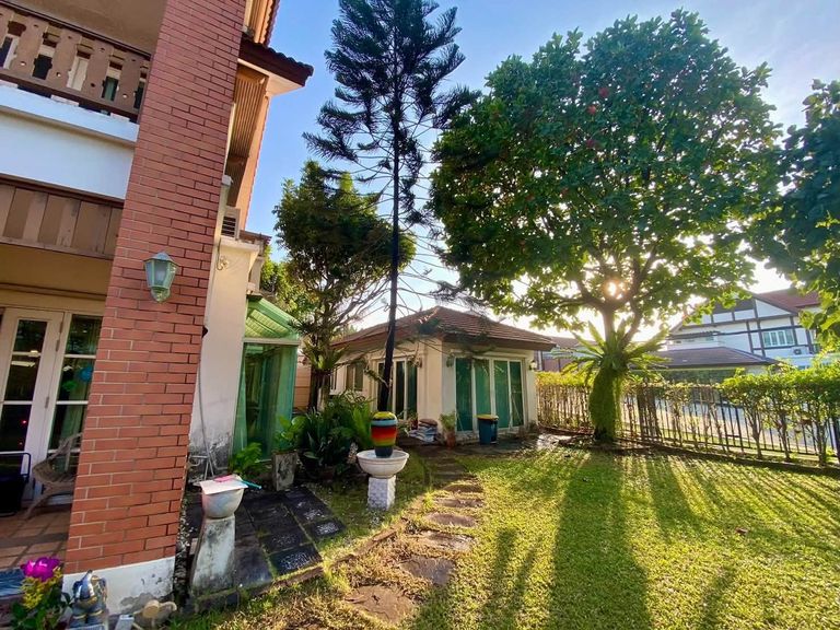 Corner Single House for Sale at Laddarom Wacharapol–Sukhaphiban 5 - photo 6