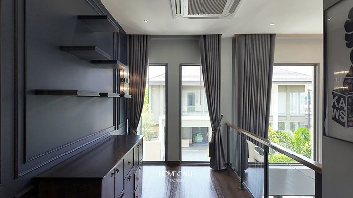 For Sale at a Loss Price of 19.9 Million - The Valor Ram Inthra 62, Near the Skytrain, MRT Pink Line at the Entrance of the Soi - photo 2