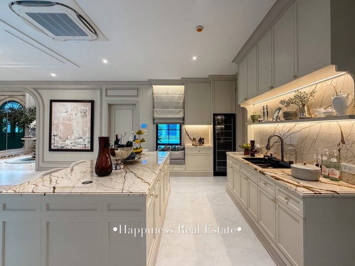 บ้านหรูระดับ 𝐔𝐥𝐭𝐫𝐚 𝐋𝐮𝐱𝐮𝐫𝐲 ทำเลกรุงเทพกรีฑาตัดใหม่ ณริณสิริ พระราม9-กรุงเทพกรีฑา - รูปที่ 6