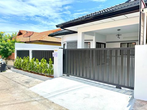 หมู่บ้านรวิพรซิตี้โฮม บ้านสวยสไตล์โมเดิร์น พร้อมเข้าอยู่ ทำเลศักยภาพพัทยา-หนองไม้แก่น - 1
