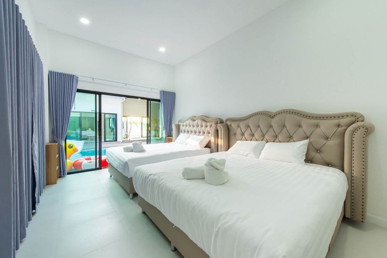 Pool Villa House with 4 Bedrooms and 5 Bathrooms in Sattahip, Chonburi - photo 18