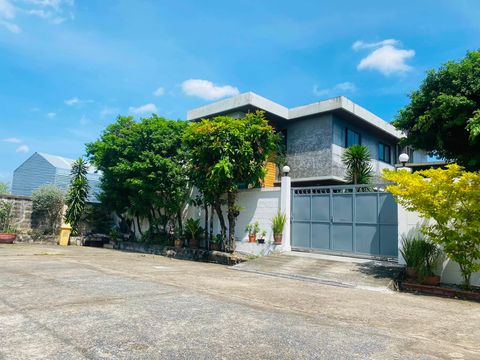 ขายด่วน!ถูก! บ้านเดี่ยว 2 ชั้น 2 หลัง หลังมุม 164 ตร.วา หมู่บ้านเสรี ลาดพร้าว101 แยก44 - 1