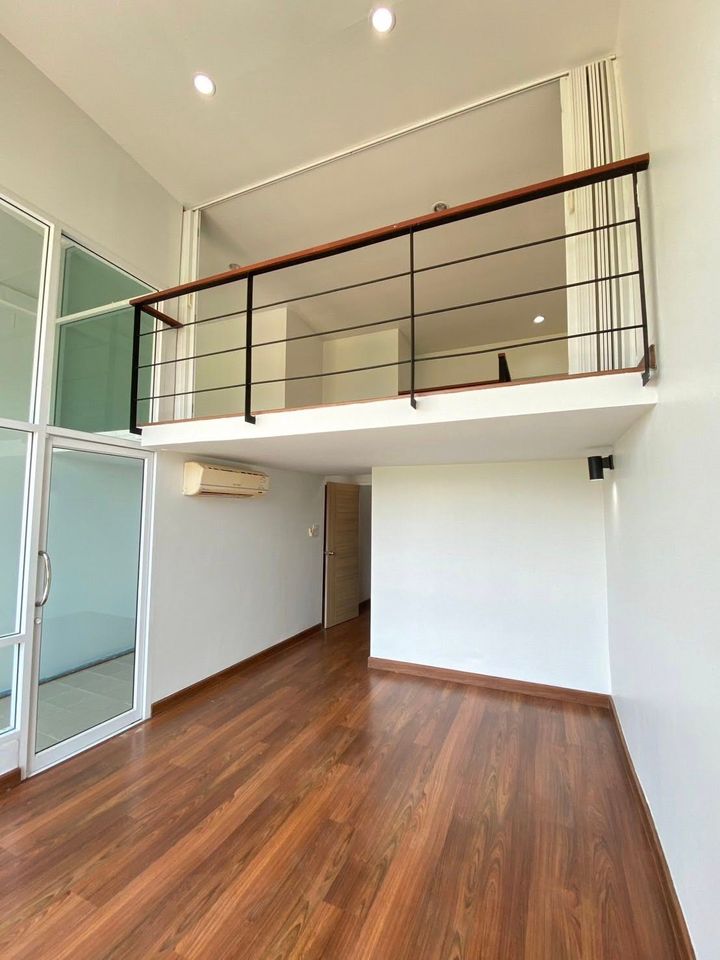 3.5-Storey Townhome, Nakniwas 48, Ladprao 71, Newly Renovated and Ready to Move In - photo 21