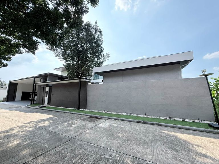 THE LAKEN MUANG THONG THANI Lakefront House 4 Buildings - photo 1