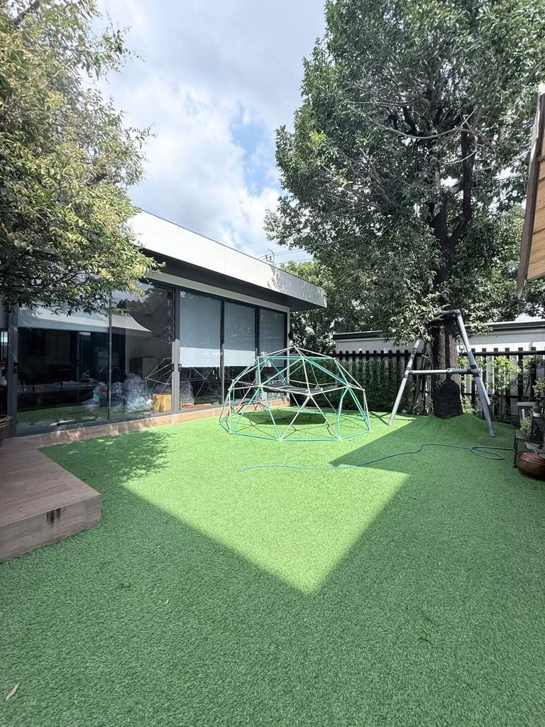 THE LAKEN MUANG THONG THANI Lakefront House 4 Buildings - photo 3